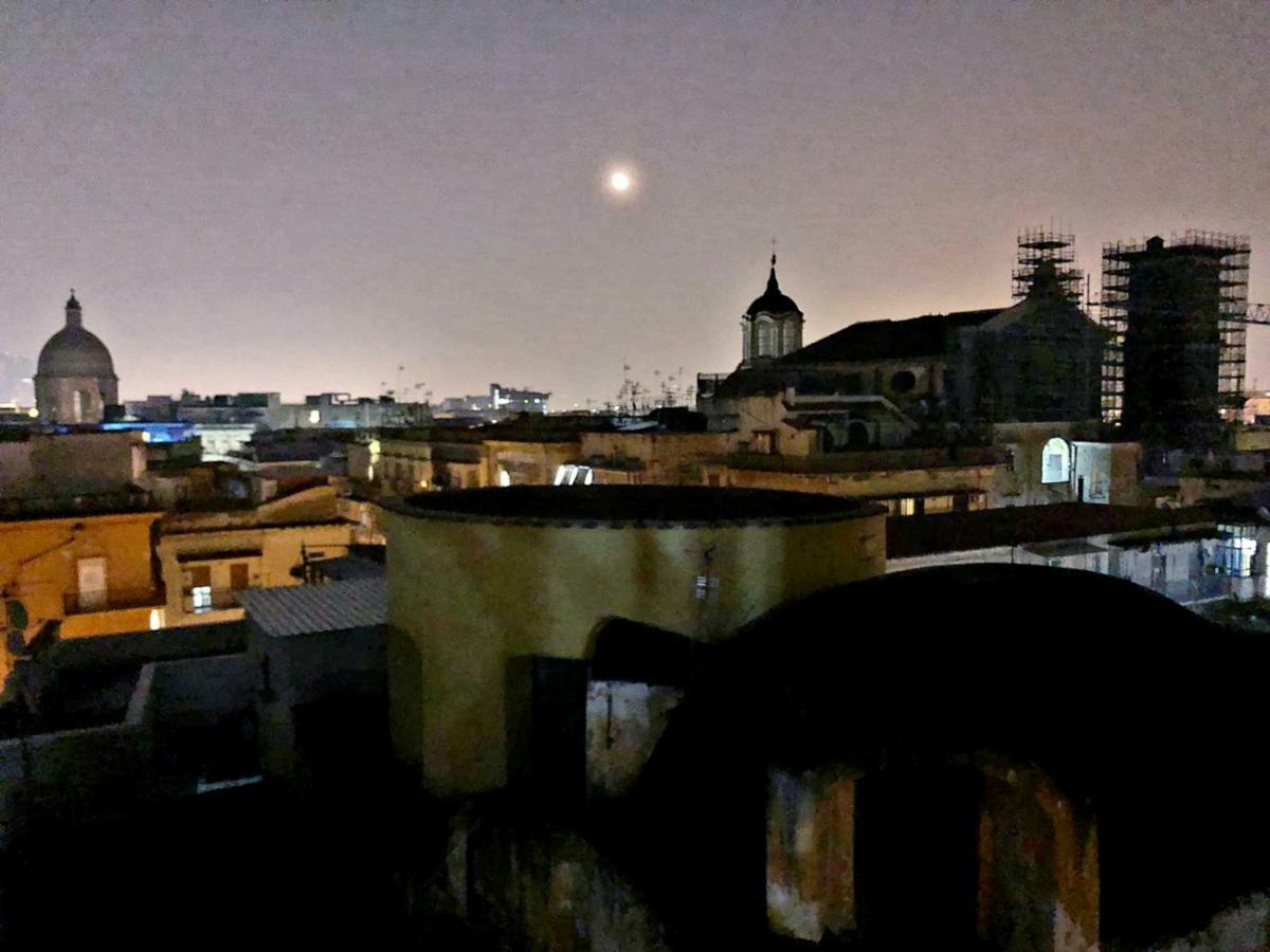 I Tetti Del Centro Storico Lägenhet Neapel Exteriör bild
